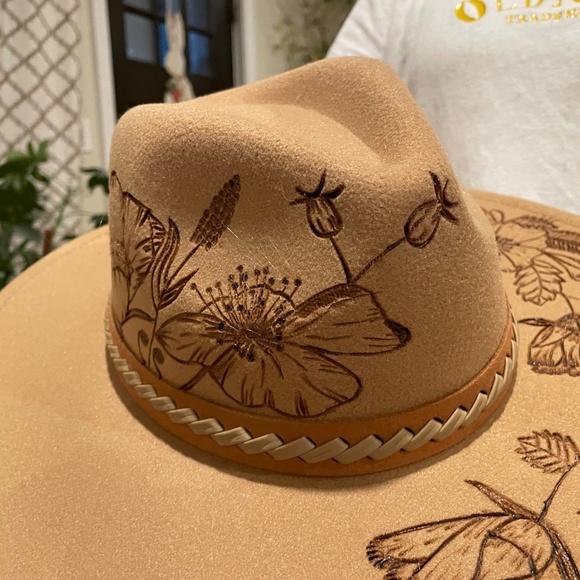 Fedora hat hand burned - Picture 2 of 3